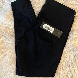 NWT Savvi Trainers Leggings IN Black